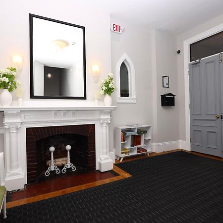 Large Stylish Newbury Street Studio W/ Kitchen Boston Dış mekan fotoğraf